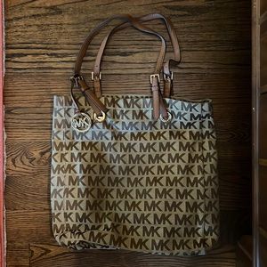 MK Michael Kors Tote